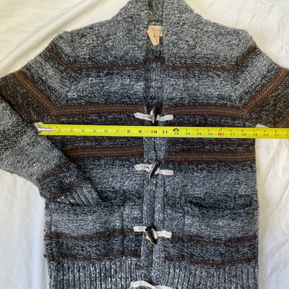Chunky Wool/Alpaca Blend Toggle Front Cardigan by Wilfred Free size M - Picture 5 of 8